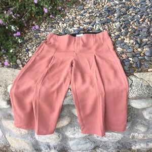 AYR Designer Capri Pants